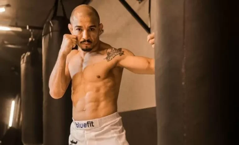 Jose Aldo made his professional boxing debut and won