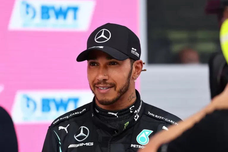 Lewis Hamilton ready to fight for the title: Last year we were in panic mode