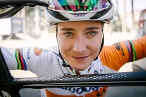 Marianne Voss signed a new contract with Jumbo Visma