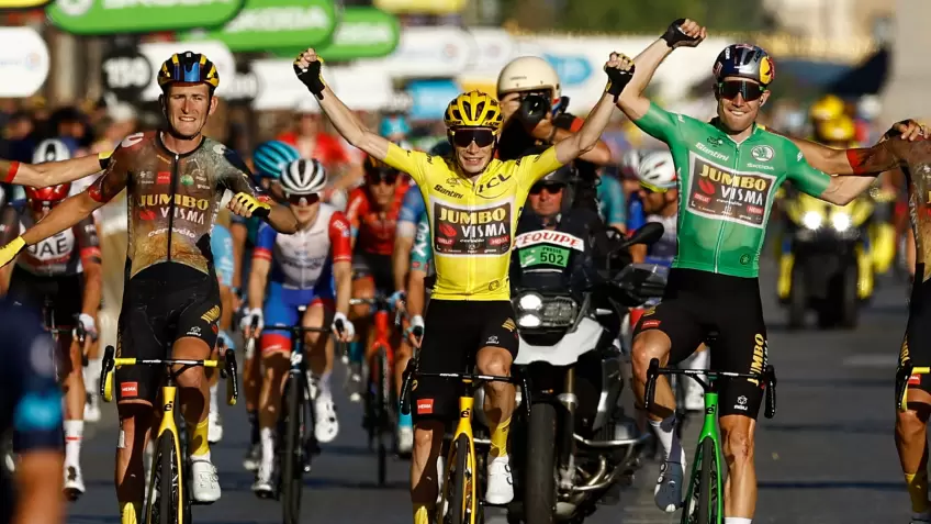 Jumbo Visma cyclists reacted to doping assumptions