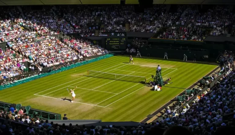 Wimbledon will open its doors to Russian and Belarusian tennis players