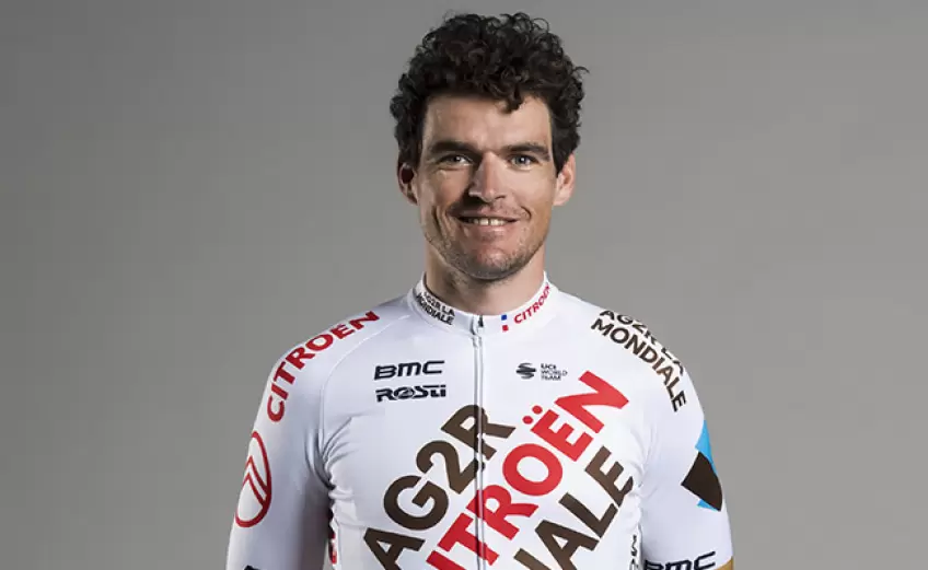 Van Avermaet: "I'm not on the same level because of the vaccine"