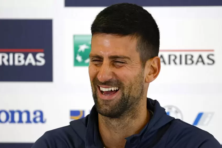 Novak Djokovic Seeks to Enhance Clay Court Performance Ahead of Roland Garros