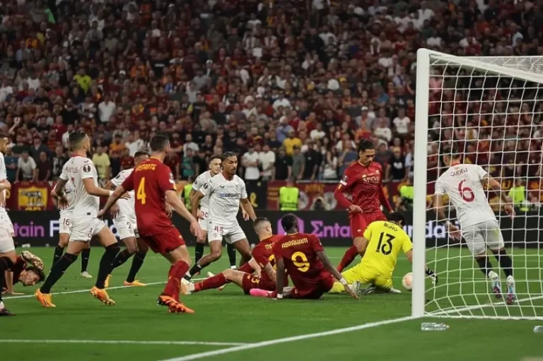Sevilla Claims Seventh European League Trophy in Thrilling Final Against Roma