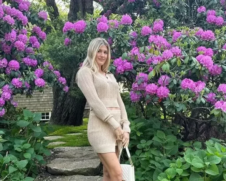 Eugenie Bouchard's outfit shocks her fans: "Is it already summer?"