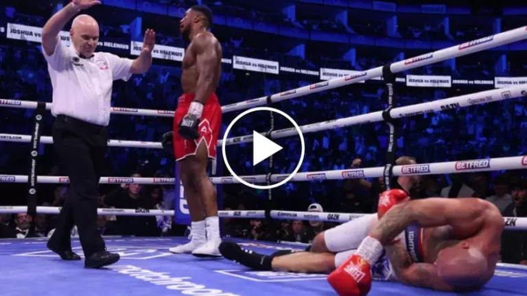 Anthony Joshua obliterates Robert Helenius in the 7 round