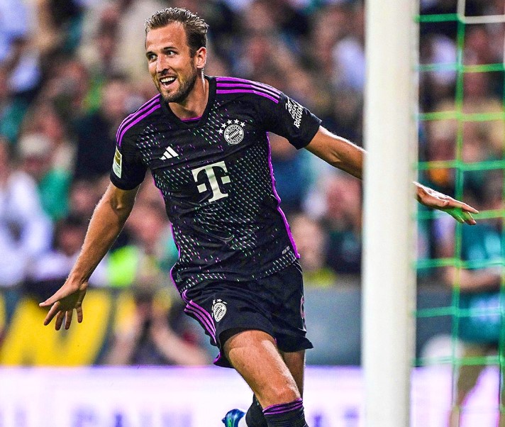 Harry Kane brilla al debutto in Bundesliga con il Bayern
