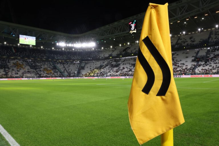 Juventus in vendita, ma il club smentisce!
