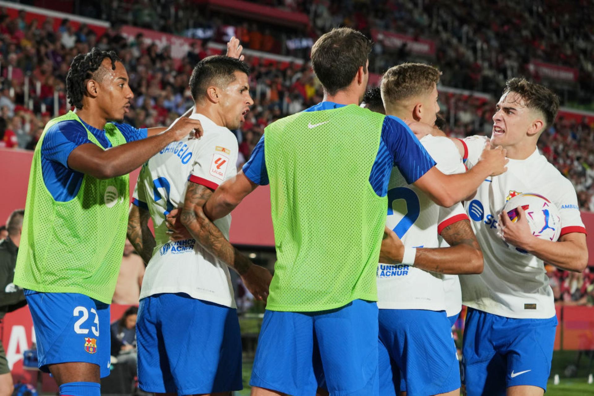 L'FC Barcelona ha annunciato un utile di 304 milioni di euro la scorsa stagione