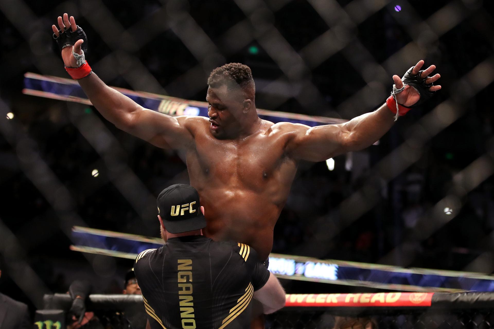 L'allenatore di Francis Ngannou crede che continuerà l'MMA dopo la partita di Fury