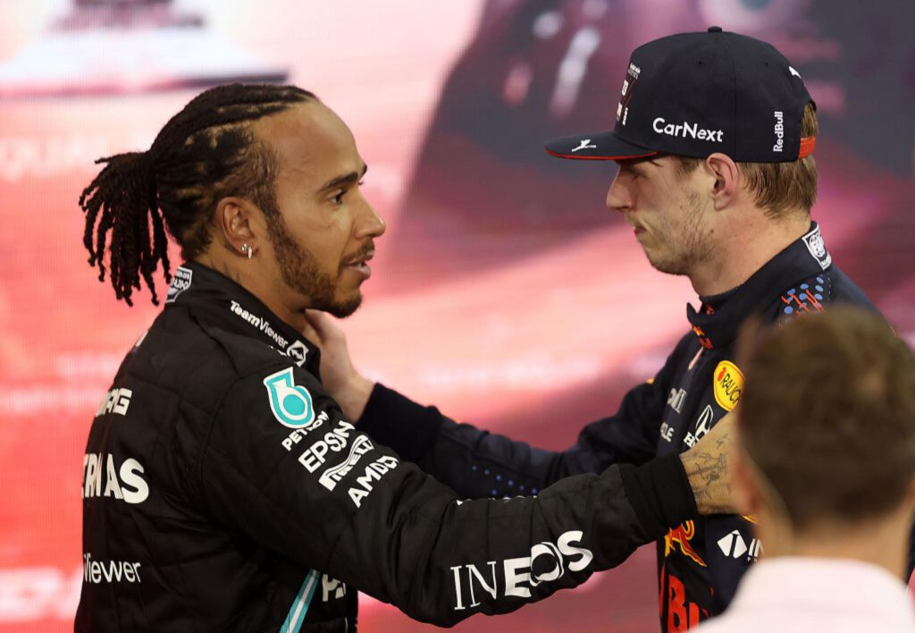 "Max Verstappen vorrebbe che Lewis Hamilton della Red Bull lo battesse!