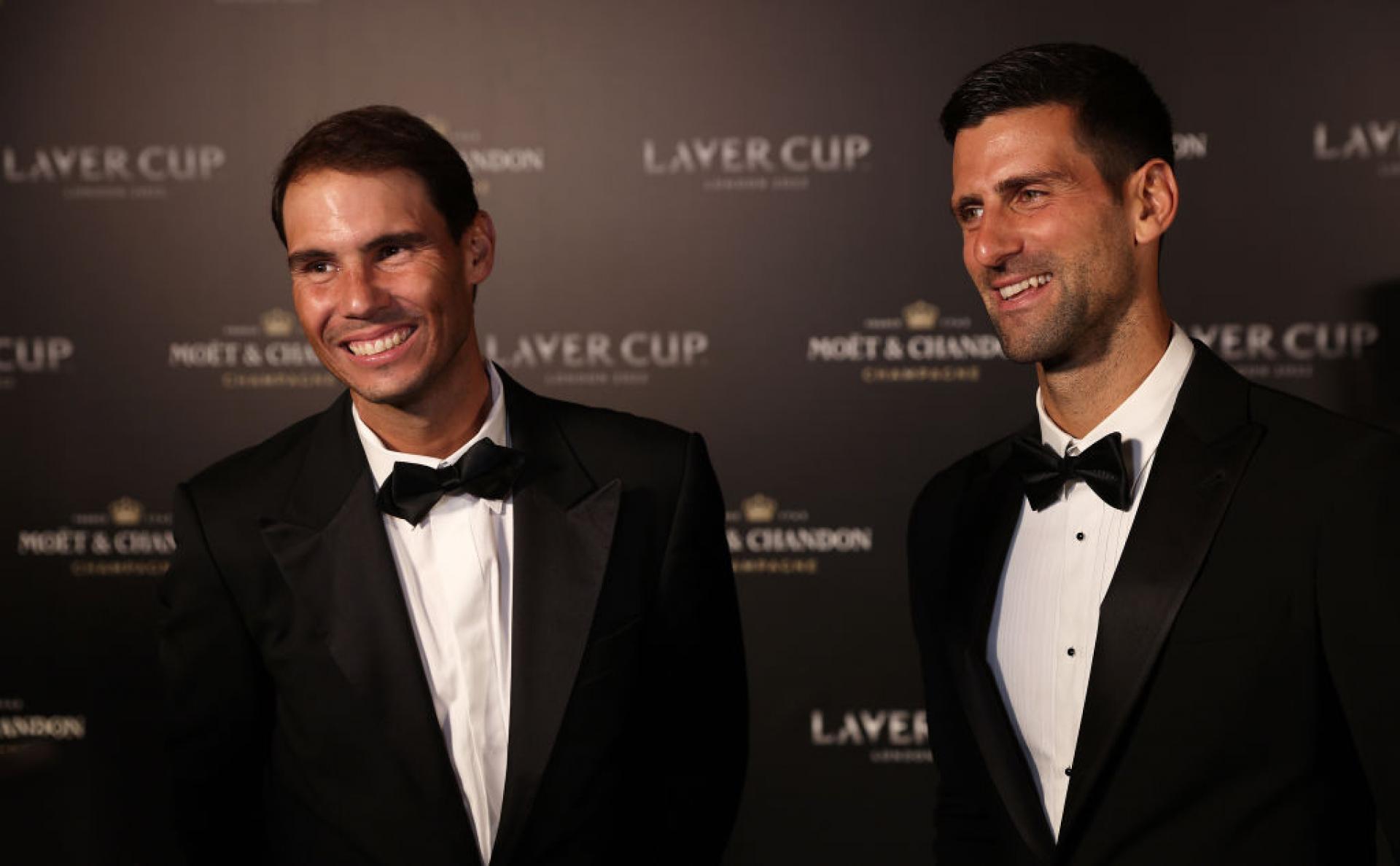 Rafael Nadal e Novak Djokovic applaudono la vittoria della Ryder Cup del Team Europe
