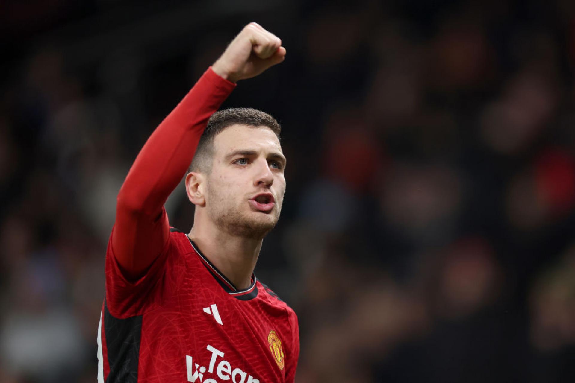 Diogo Dalot sul rapporto con Erik ten Hag e la sua filosofia