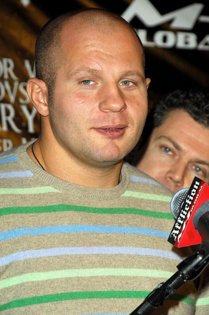 Fedor Emelianenko pronto a fare la storia nel faccia a faccia contro l'icona della boxe Mike Tyson