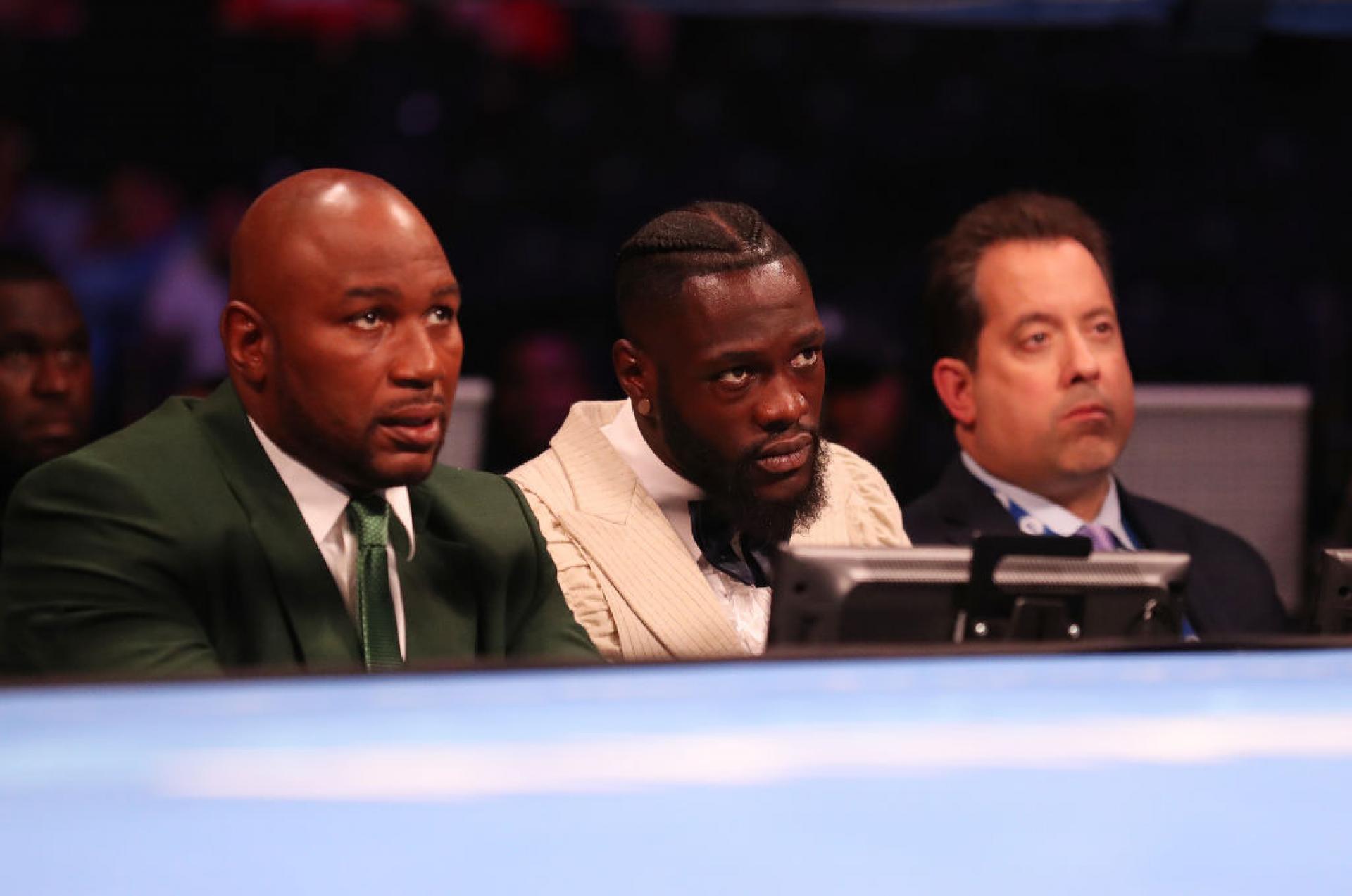 Lennox Lewis arrabbiato per il motivo di Deontay Wilder di combattere Joseph Parker