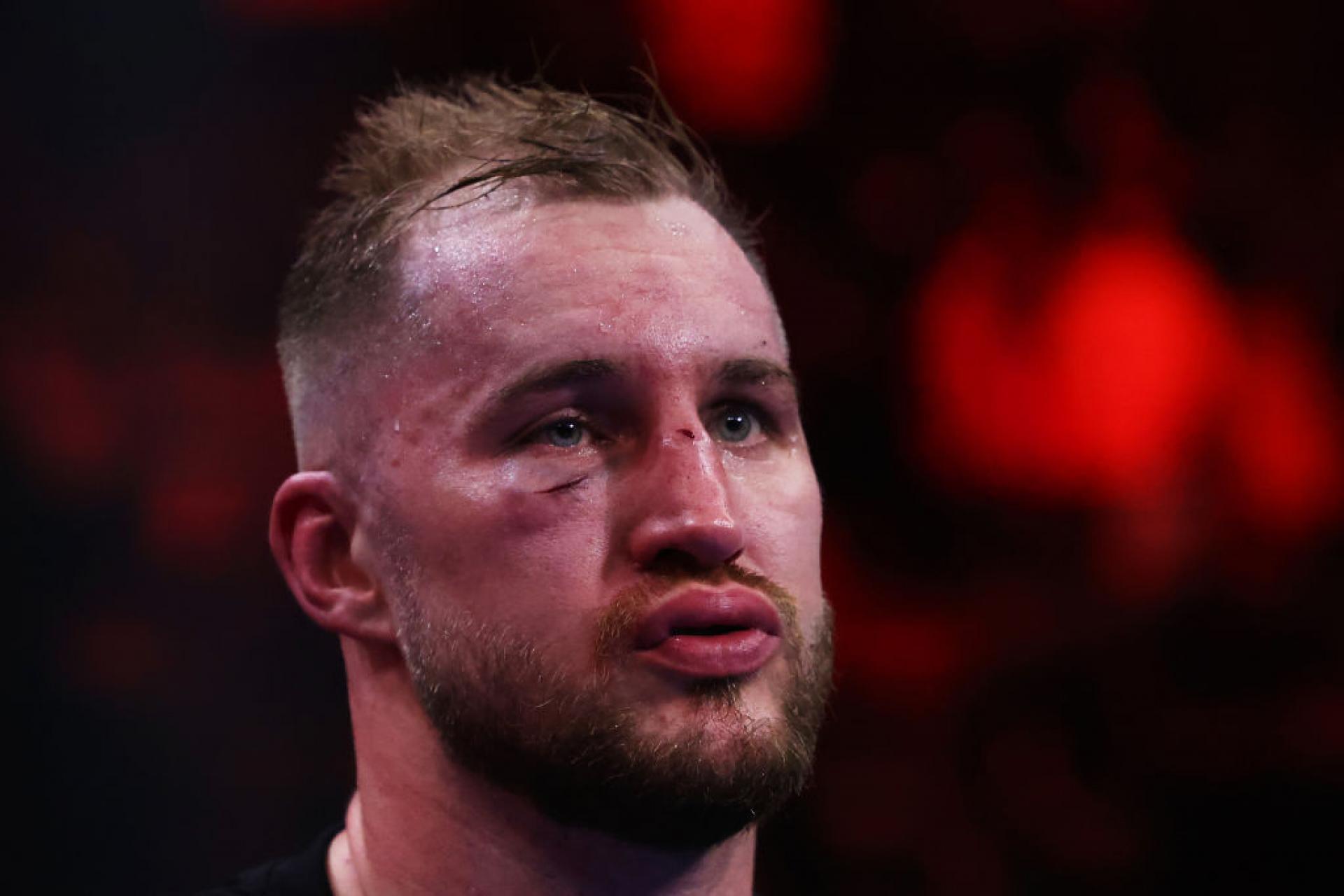 Otto Wallin "non ha scuse" dopo la sconfitta contro Anthony Joshua