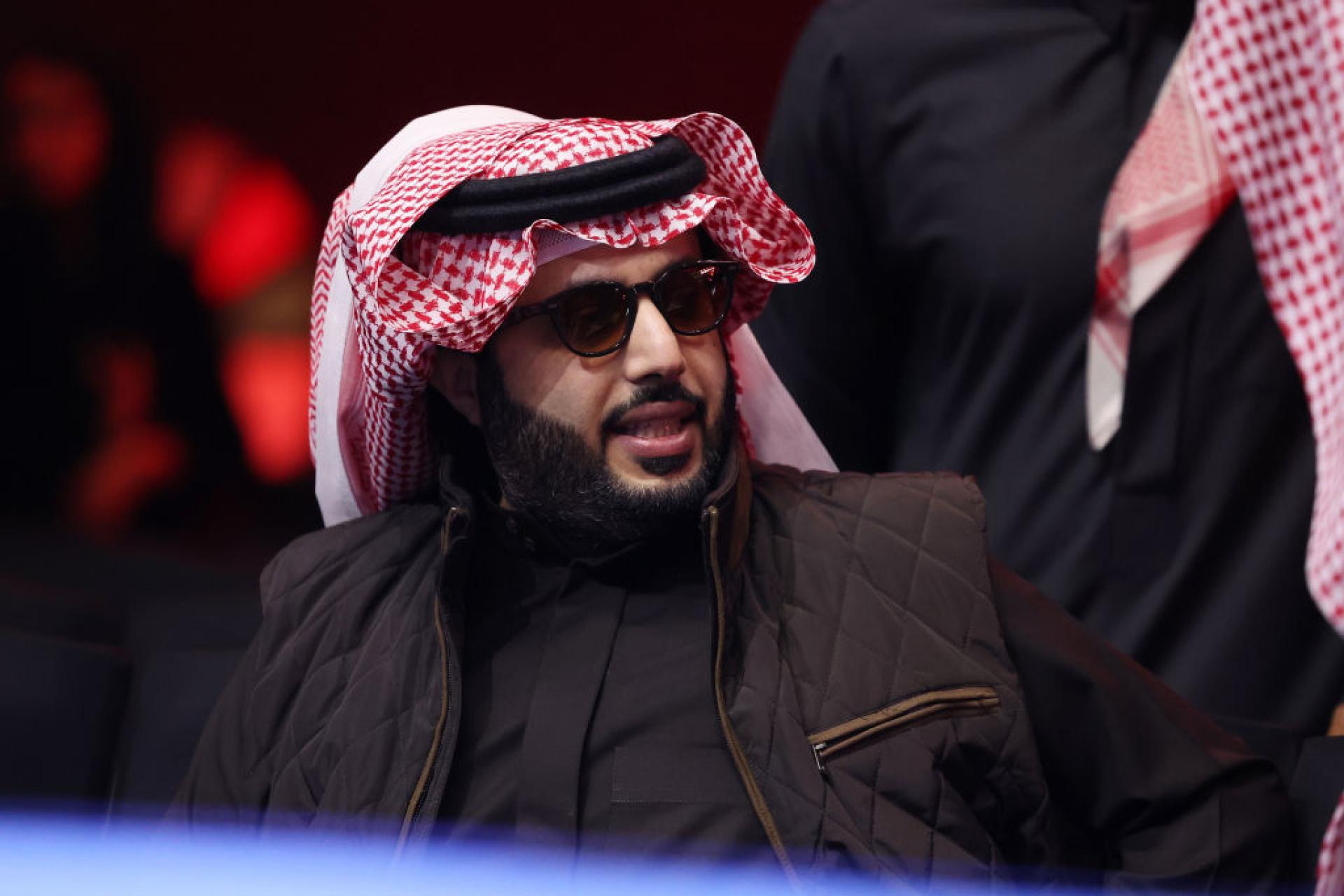 Resa dei conti '5 contro 5' dell'Arabia Saudita e serata storica nella boxe