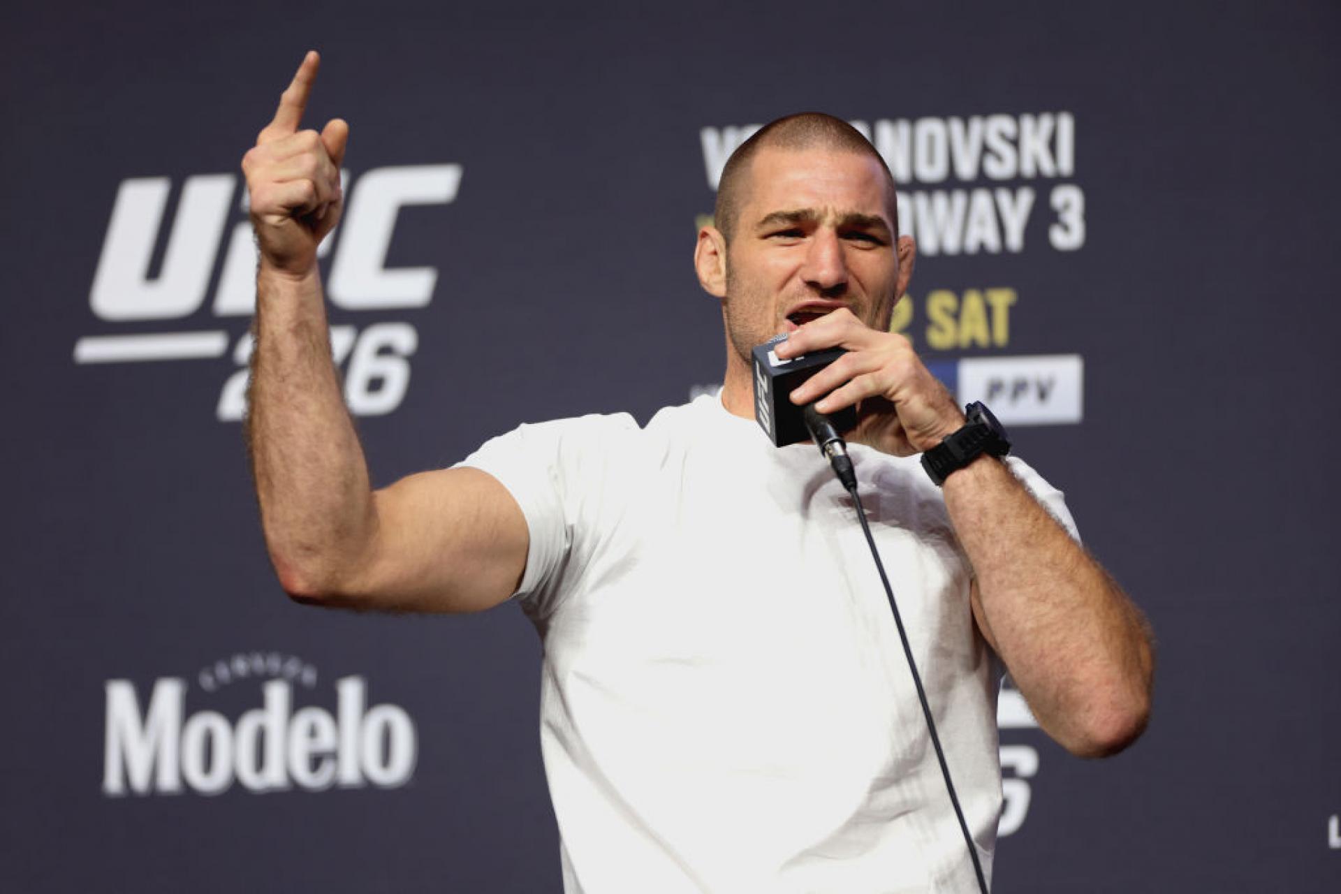 Sean Strickland rivela che l'UFC non gli ha permesso di combattere contro Jake Paul