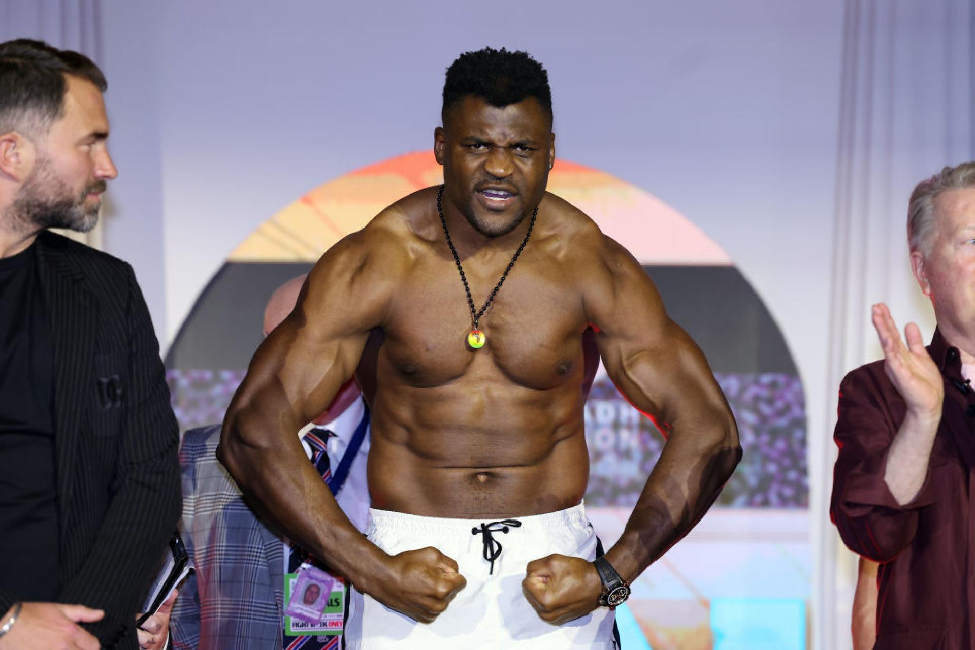 Analisi della sconfitta e piani per il terzo incontro di boxe