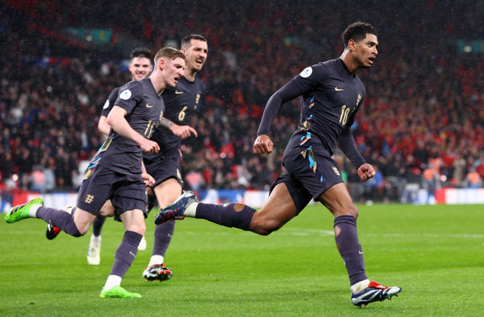 Il Late Heroics di Bellngham assicura il pareggio nel thriller di Wembley