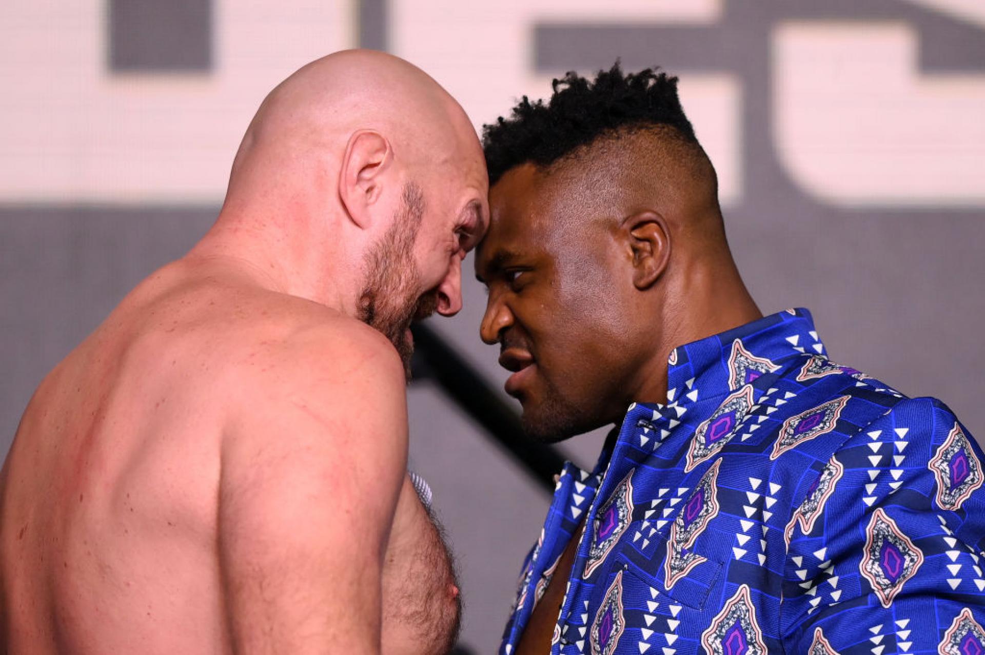 Tyson Fury vuole che Francis Ngannou sia grato per essere diventato ricco grazie a lui