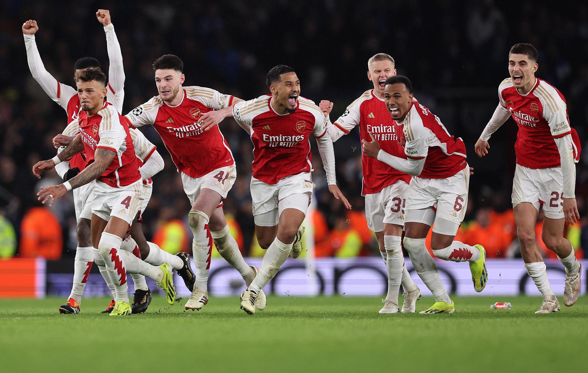 Garry Neville ancora all'Arsenal
