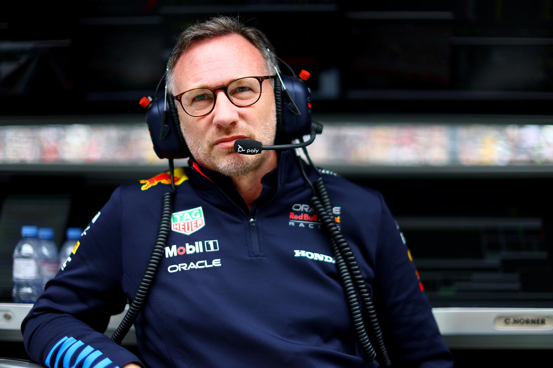 Wolff dovrebbe concentrarsi sui problemi del team, non sui piloti non disponibili
