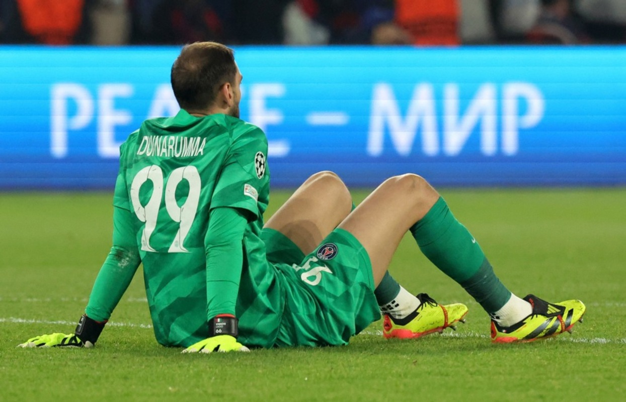 Disastro per Donnarumma e il PSG in Champions League