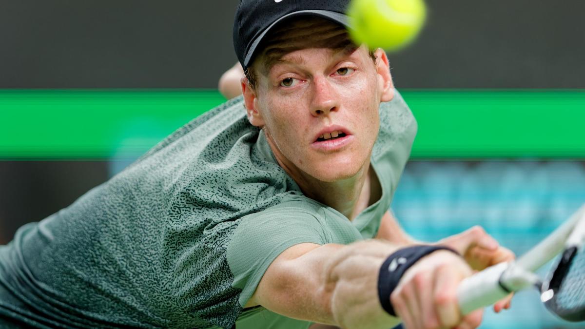 Jannik Sinner: La Forza Mentale di un Campione e il Rammarico per Parigi 2024